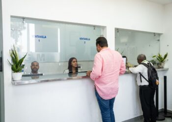Dirección de Migración agiliza aprobación de permisos a menores para viajar