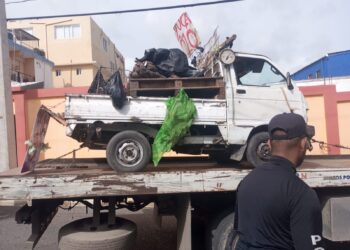 ASDN aclara vendedor intentó agredir a policías municipales durante incidente