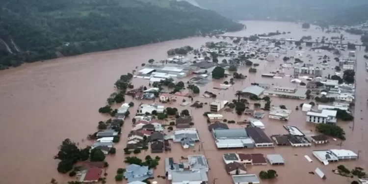 Cruz Roja pide mantener la ayuda humanitaria a Brasil para afrontar las continuas lluvias