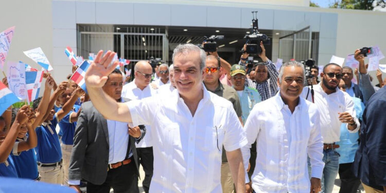 Abinader inaugurará seis obras este domingo en Hato Mayor y El Seibo