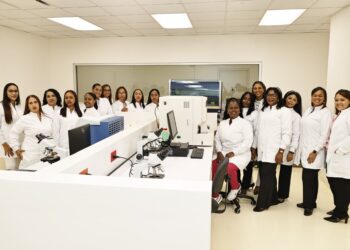 SNS pone en funcionamiento nuevo laboratorio clínico en Ciudad Sanitaria