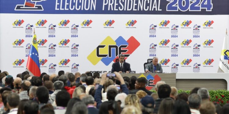 Venezuela exige a siete países incluyendo a RD retirar “de inmediato” a su personal diplomático