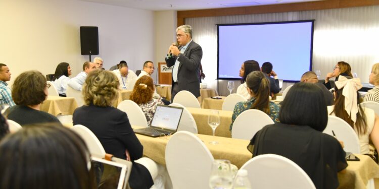 Fortalecen acciones para reducir mortalidad materna