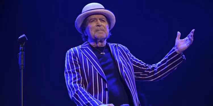 Sabina dirá adiós a los escenarios en 2025 con la gira ‘Hola y adiós’