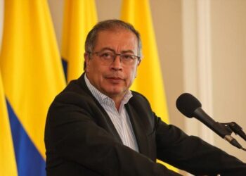“Soy heterosexual”, dice el presidente de Colombia ante supuesto video con mujer trans