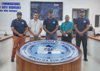 Red Mundial de Jóvenes Políticos RD en sesión permanente y cooperación con el COE ante el paso del Huracán Beryl