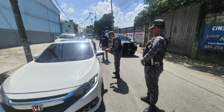 Incautan nueve armas de fuego y apresan 31 personas