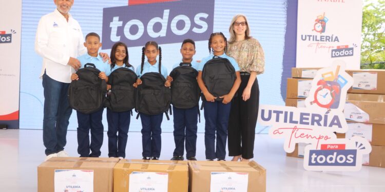 INABIE completa entrega de más de 1.8 millones de kits de utilería escolar