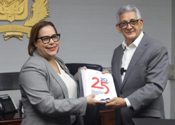 Poder Ejecutivo somete al Congreso Presupuesto General de 2025