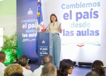 Vicepresidenta inaugura obras en Pedro Brand y Villa Altagracia