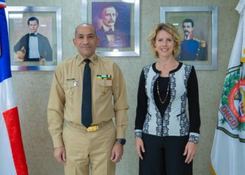 Nueva embajadora de Francia en RD se reúne con presidente DNCD