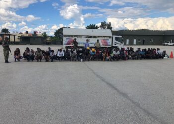 Detienen 515 haitianos con estatus migratorio irregular