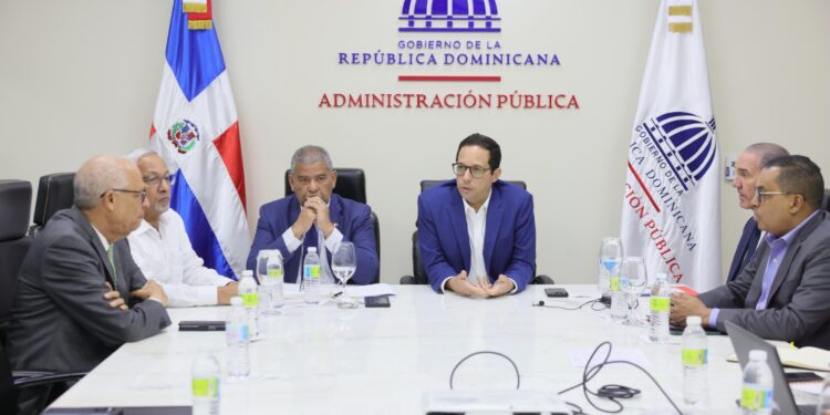 Comisión Especial para la fusión Minerd-Mescyt realiza primera reunión de coordinación