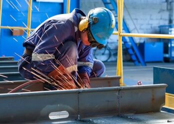 Índice Mensual de Actividad Manufacturera asciende en octubre