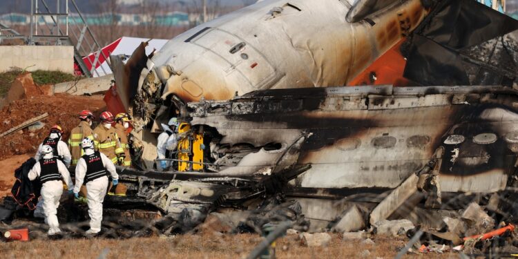El accidente del vuelo 7C2216 es la peor tragedia aérea en Corea del Sur con 179 muertos