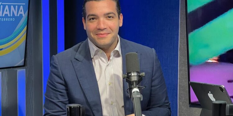 Charlie Mariotti Paz solicita se redefinan prioridades del gasto en el Presupuesto