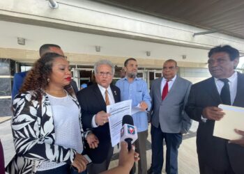 CMD rechaza agresión con arma de fuego al subdirector de Senasa; médicos se reúnen con Jenny Berenice