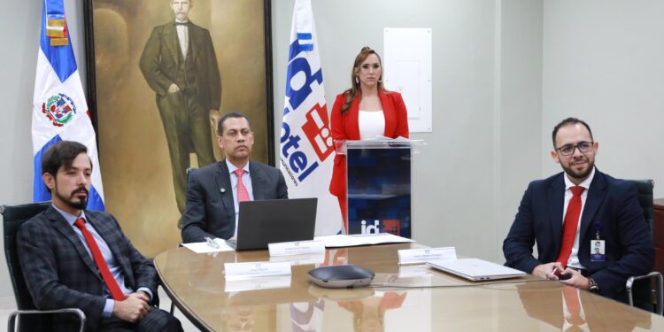 RD y Uruguay firman acuerdo fortalecerá lazos de reconocimiento transfronterizo de la firma digital