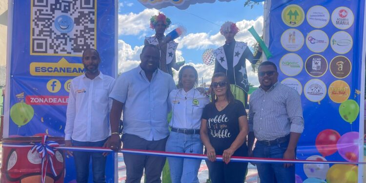 Celebran actividad a beneficio de los niños de las Matas de Farfan