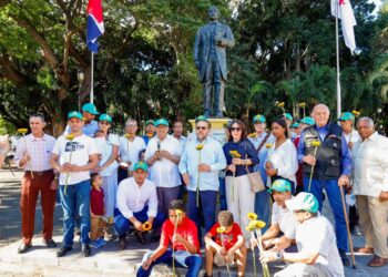 Alianza País honra la memoria de Juan Pablo Duarte en Santiago