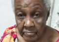 Señora extraviada permanece en destacamento El Almirante SDE