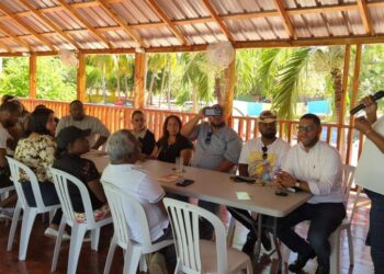 Gobernadora de Pedernales resalta el impacto positivo que tendrá la feria “Turismo y Atracciones 2025”