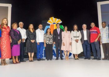 Alcalde de SDE lanza la marca ciudad “Costa del Faro, Gente que Brilla”