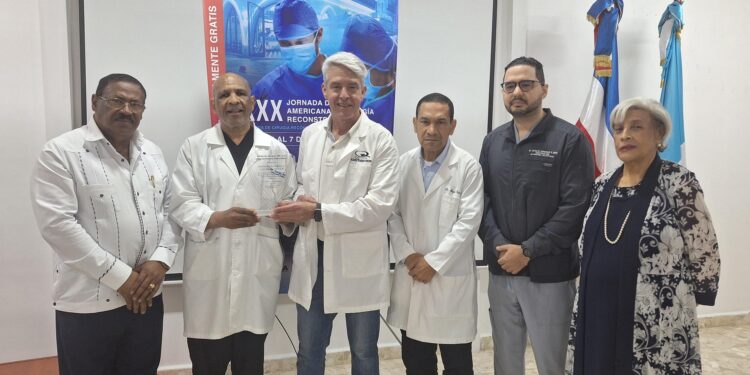 Reconocen a MACLA y al Cuerpo de Paz de los Estados Unidos por su impacto en la población dominicana