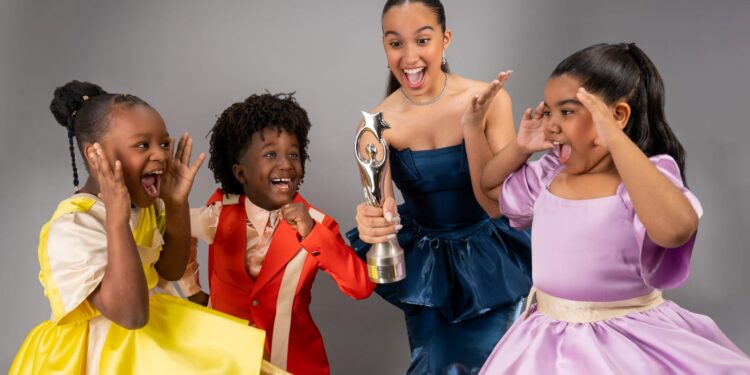 Topitok triunfa por segunda vez como “Mejor Programa Infantil” en premios Soberano