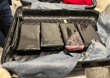 Detienen en el AILA mujer viajaría a Madrid con cuatro paquetes de cocaína