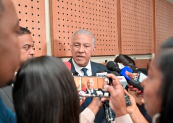 Andrés Bautista: Cuando se trata de problemas de la patria, todos estamos llamados a aportar soluciones