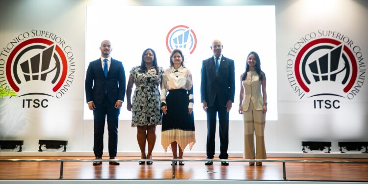 Raquel Peña: “Estamos sentando las bases para una República Dominicana más próspera, innovadora y sostenible”