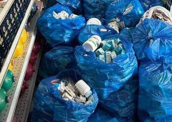 Decomisan más de 10 millones de medicamentos en condición irregular