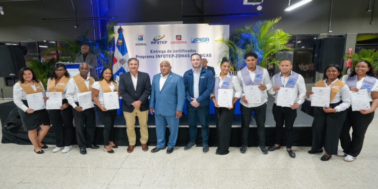 Más de 46 mil trabajadores de zonas francas fueron capacitados los últimos cuatro años