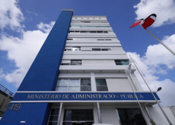 Nuevos horarios laborales en las oficinas públicas comenzarán en julio