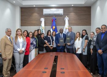 CONADIS y DIGERA firman convenio para la inclusión de agricultores con discapacidad