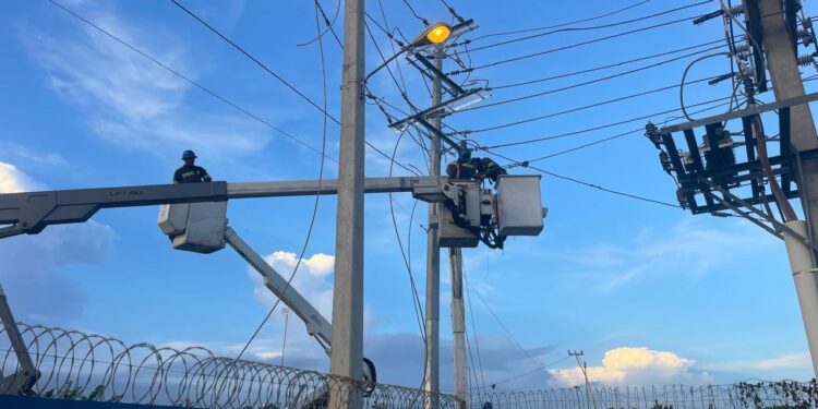 Edeeste informa concluyeron trabajos de mejora en circuito EBRI05 para optimizar el servicio eléctrico