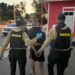 Allanamientos dejan cinco detenidos con drogas, armas y dinero en efectivo