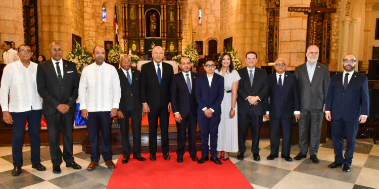 Luis Valdez Veras destaca transformación y cumplimiento sostenido en la DGII en 28 aniversario