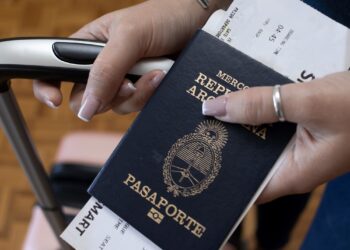 Exención de visa para dominicanos que viajen a Argentina