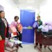 Colaboradores de Edeeste apadrinan niños de escasos recursos con entrega de útiles escolares