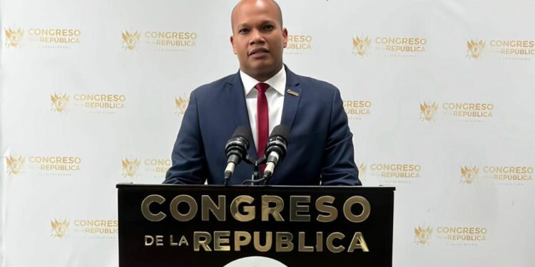 CAESCO presenta en Guatemala la iniciativa “Espacio Legislativo”