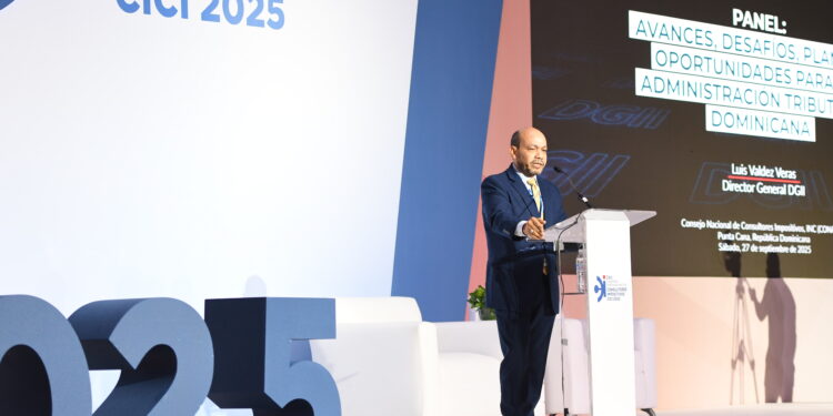 DGII recibe reconocimiento del CIAT como modelo de modernización fiscal en el CICI 2025