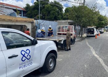 Pgase y Edeeste desmantelan conexiones irregulares en establecimientos de La Altagracia