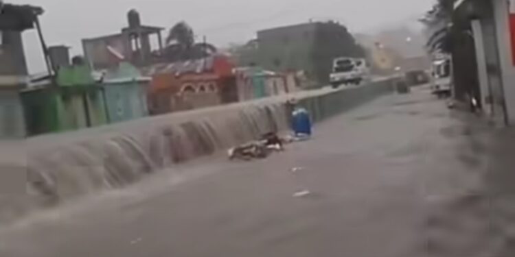 Melissa amenaza a Cuba como huracán y con inundaciones en Haití y RD