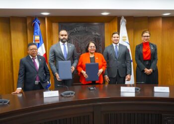 Cámara de Cuentas firma acuerdo con el CODESSD para ampliar el control social y la transparencia gubernamental