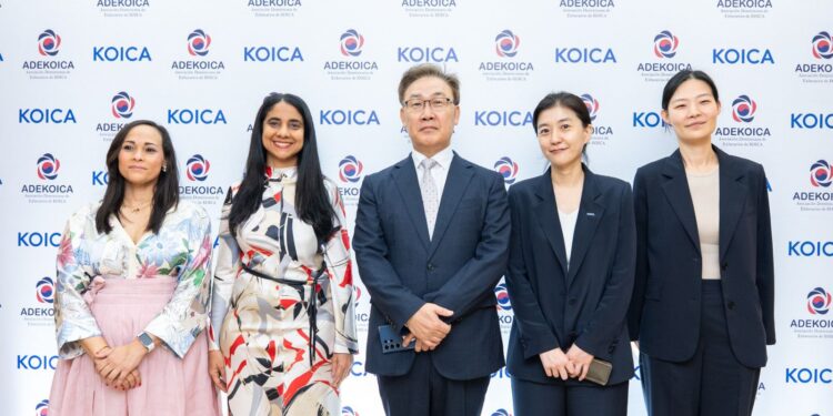 ADEKOICA celebra Reunión Anual 2025 para conmemorar logros bilaterales e intercambio cultural con una red que supera los 760 funcionarios dominicanos formados en República de Corea