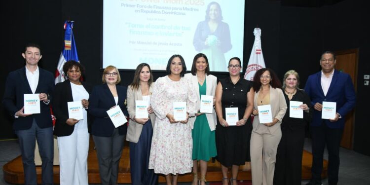 Foro Power Mom 2025 promueve la planificación, el ahorro y la inversión como clave del bienestar familiar