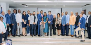 Libro “Más Allá del Caos, Surge una Esperanza” de Julio García agota casi sus ejemplares en primera semana de lanzamiento