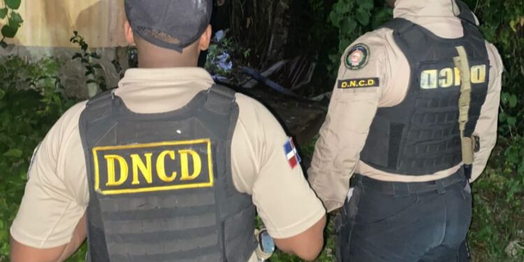 Atrapan a Carlos Sepa; otro microtraficante buscando en SPM